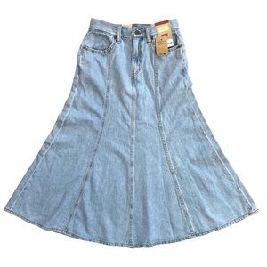 LEVI’S NWT Fit and Flare Skirt Size 24 Medium Wash High Rise A-Line Midi